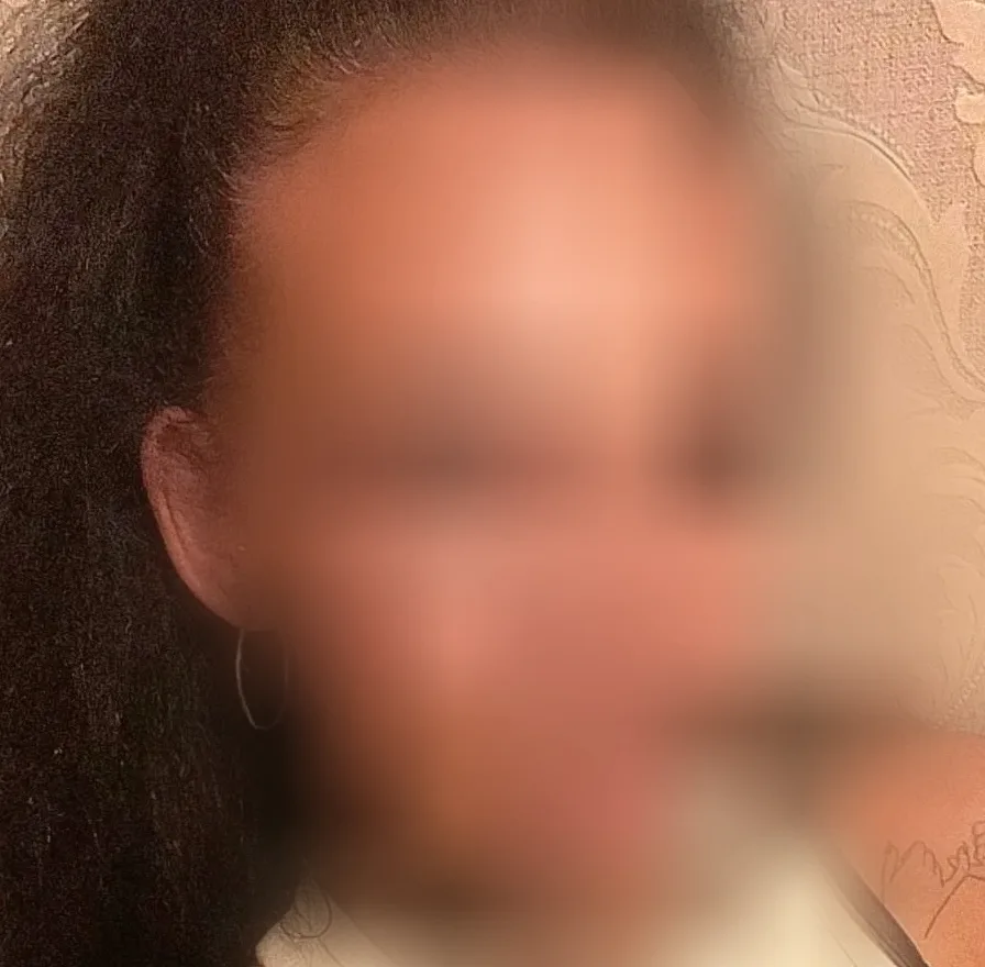 Maja, 38